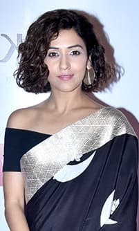 Neeti Mohan Biography