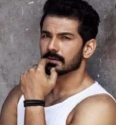 Abhinav Shukla Biography, Wife, Height, Age, Shows And More