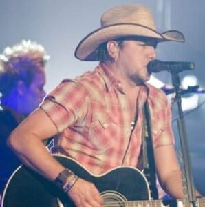 Jason Aldean Biography