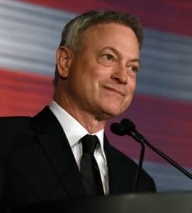 Gary Sinise Biography, Height, Net Worth, Age And More