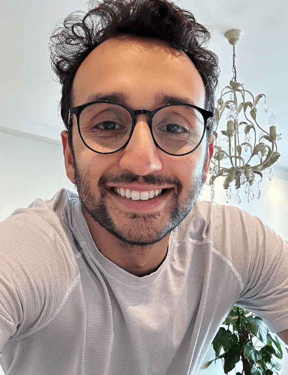 Ali Abdaal Early Life