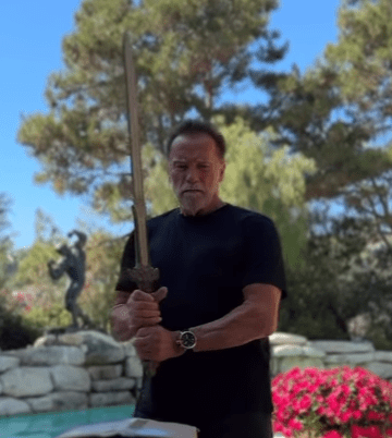 Arnold Schwarzenegger Biography