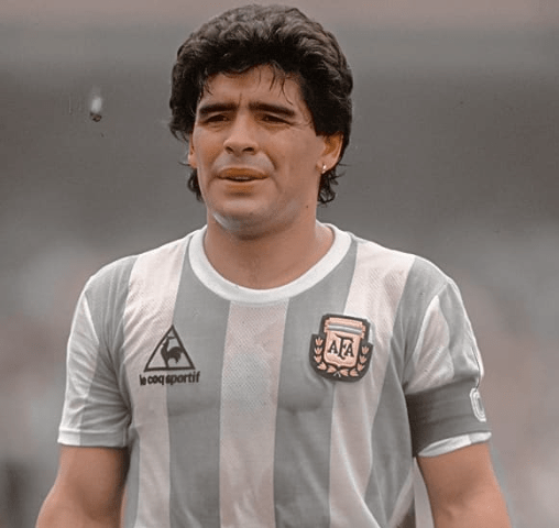 Diego Maradona Biography