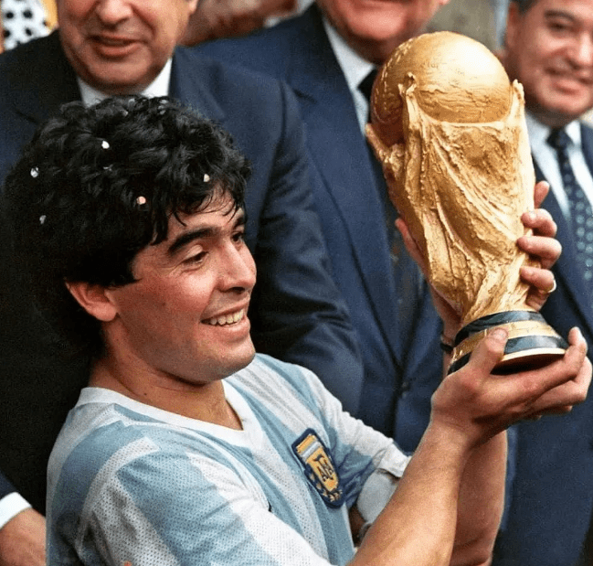 Diego Maradona Football Life