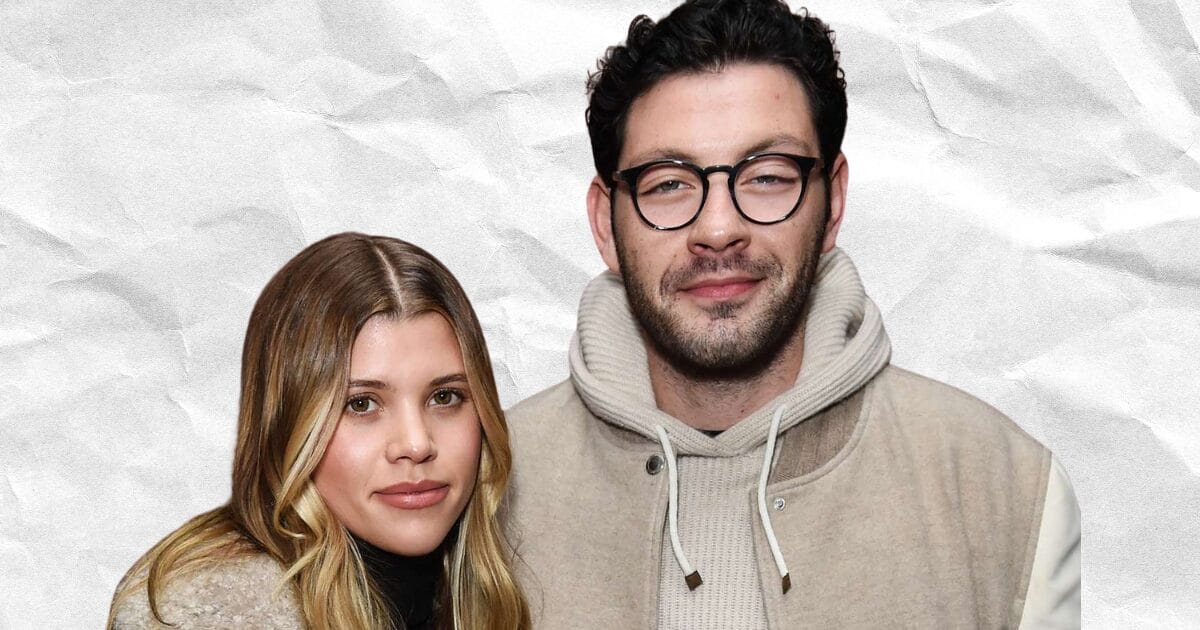 Sofia Richie Announces Pregnancy with a Heartwarming Gender Reveal